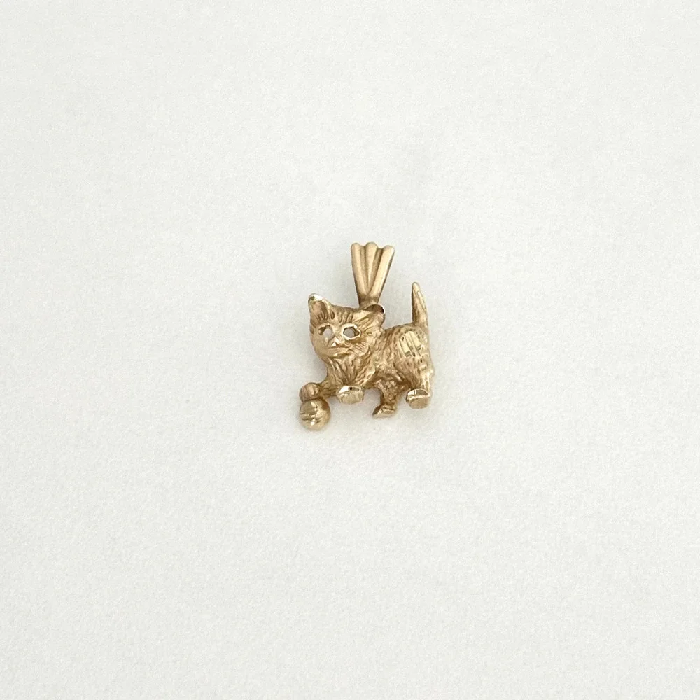Vintage 14K Yellow Gold Kitty Cat Animal Charm Pendant